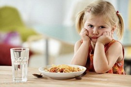 Vì sao trẻ ăn tốt nhưng vẫn chậm lớn