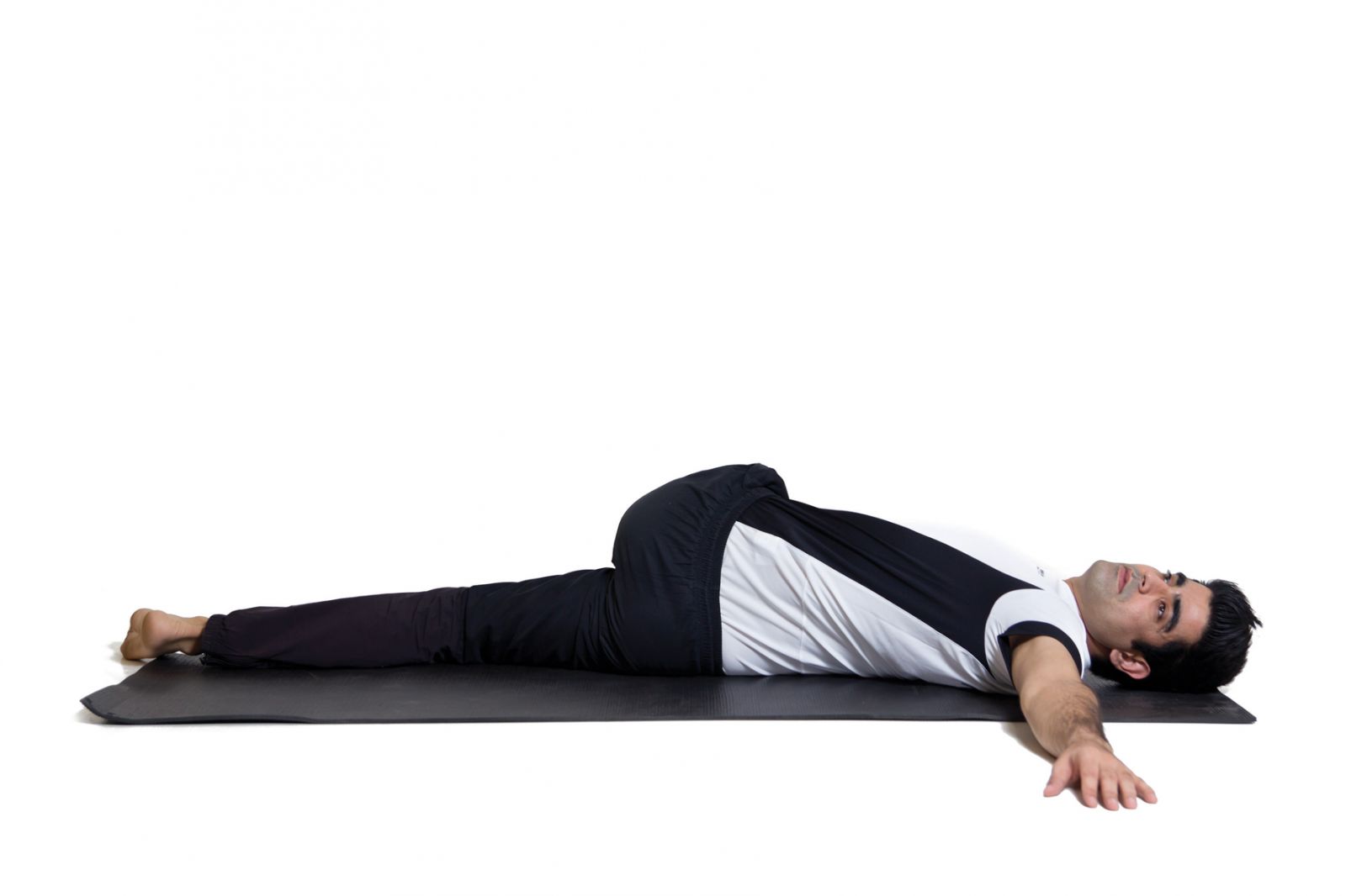 7 động tác yoga giúp bạn ngủ ngon hơn