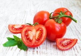 8 lý do nên dùng cà chua