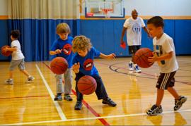 7 lợi ích của việc chơi bóng rổ