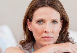 Giúp phụ nữ vượt qua khủng hoảng tâm lý tuổi trung niên