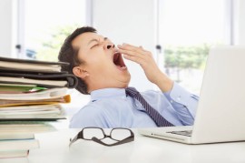 3 cách chống buồn ngủ hiệu quả giờ làm việc