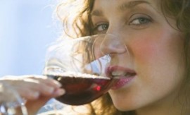 Uống rượu bị đỏ mặt – nguy hiểm khôn lường
