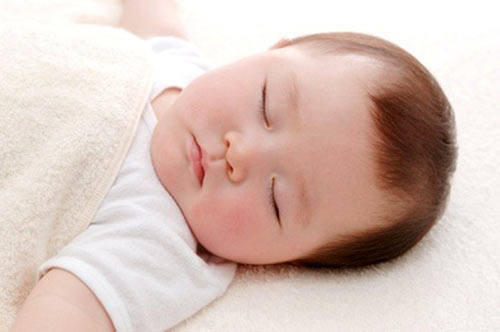 Giúp trẻ ngủ sâu để có được trí nhớ tốt